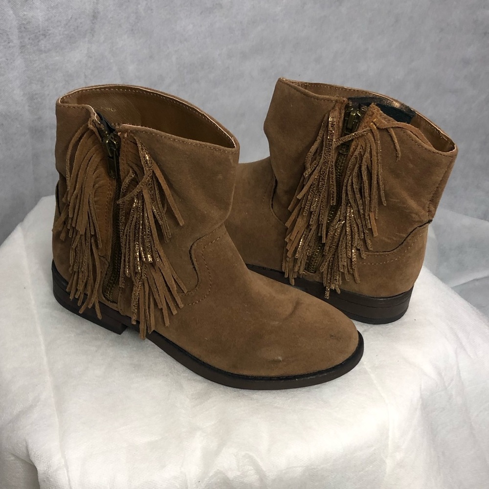 Kids boots